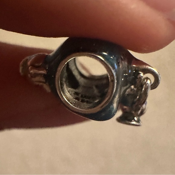 PANDORA x Disney Aladdin Genie & Lamp Charm - Picture 11 of 16